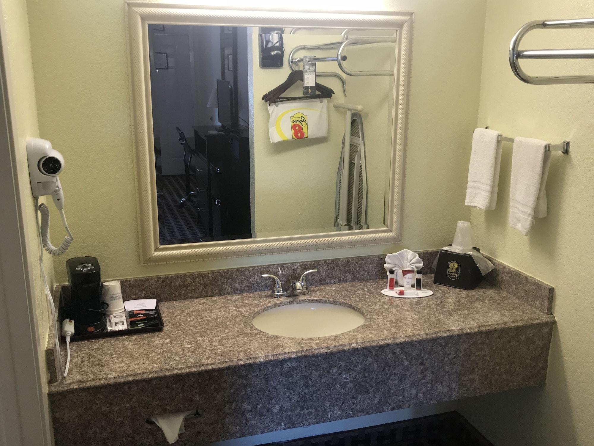 Super 8 By Wyndham Corsicana Extérieur photo
