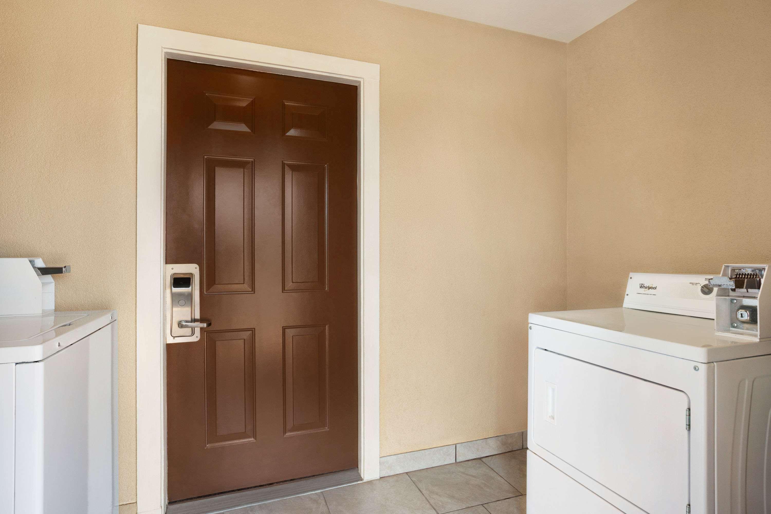 Super 8 By Wyndham Corsicana Extérieur photo