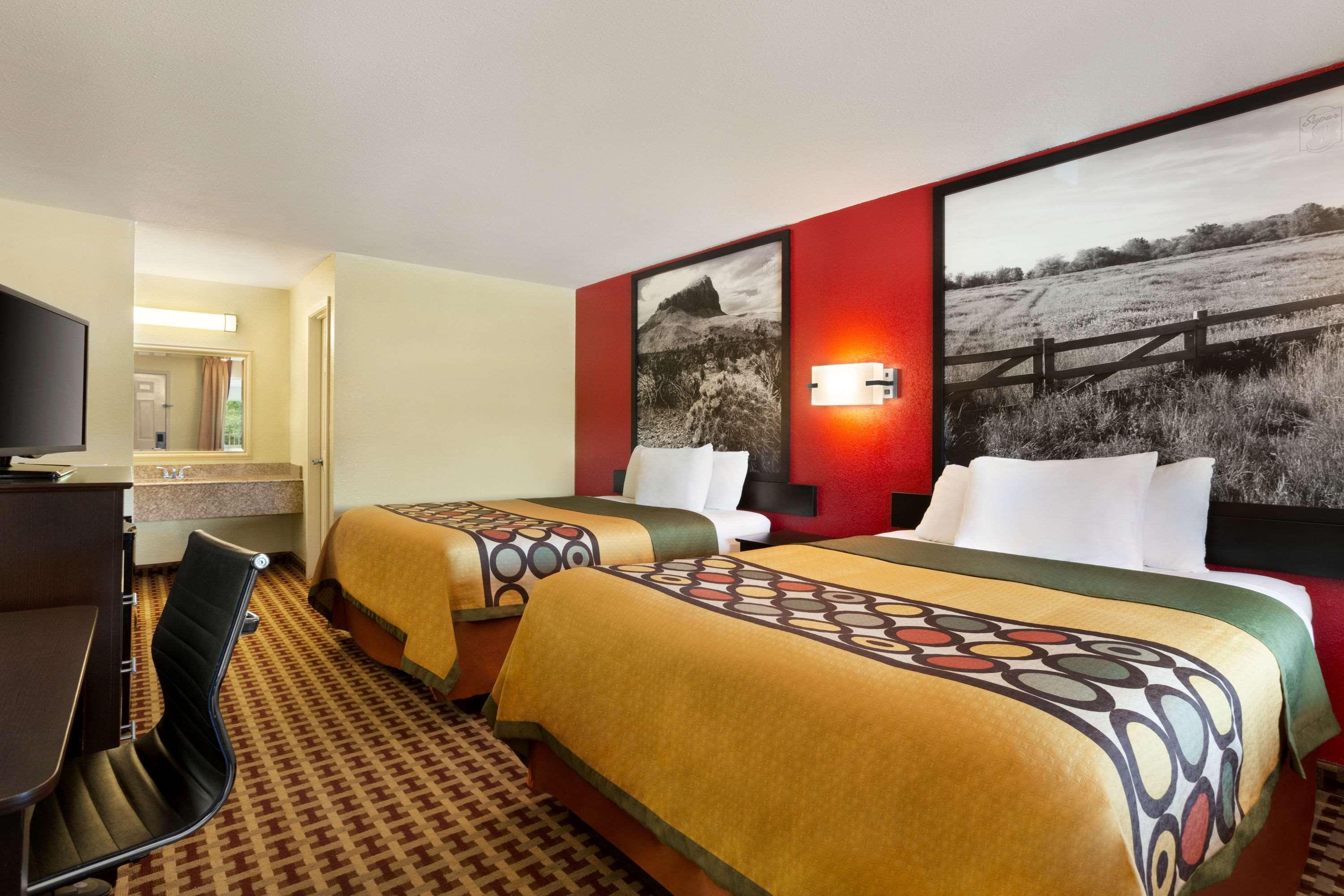 Super 8 By Wyndham Corsicana Extérieur photo
